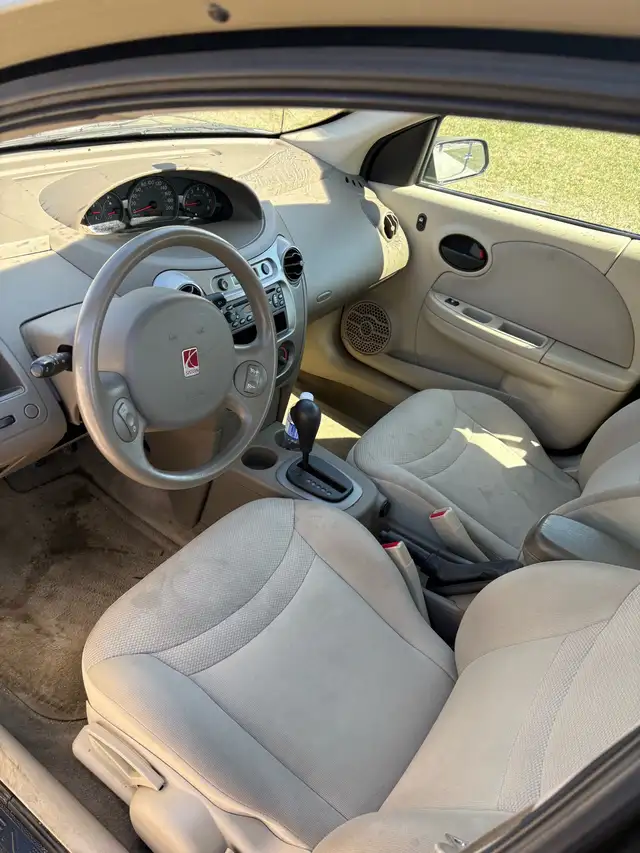 2004 Saturn ION 449688830435010564