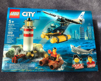 Brand New LEGO City 60274 Elite Police Lighthouse Capture