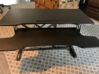 COMPUTER MONITOR RISER ADJUSTABLE SIT/stand