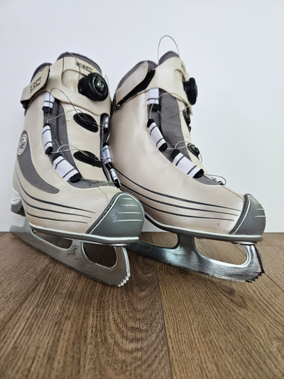 "Boa" closure women's ice skates, View more