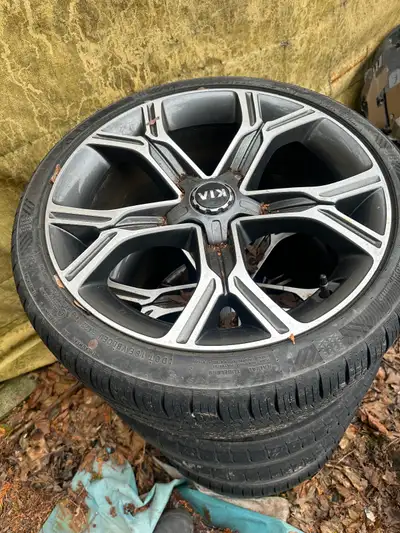 Set of 4 wheels in good condition. Just need a good cleaning. Two tires are only a few years old but...