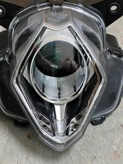 New Headlight assembly housing oem part # 8000B3692 removed off F4 from Dealer when NEW to convert f...