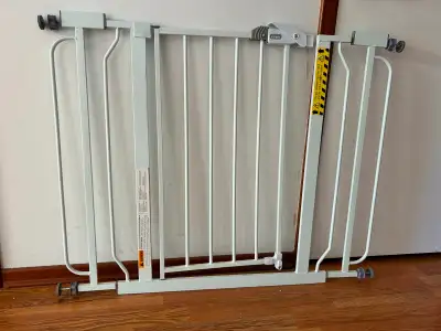 Child/Pet gate, View more