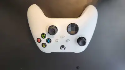 Xbox controller, View more