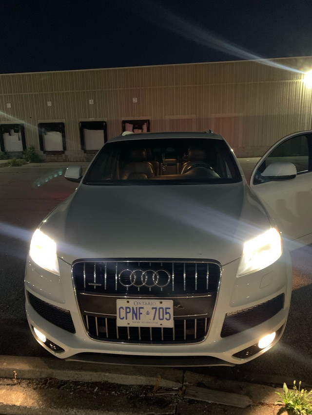 2012 Audi q7 S line 7 passenger  in Cars & Trucks in Mississauga / Peel Region