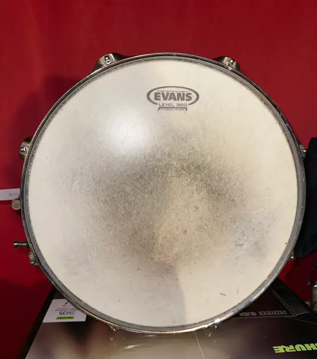 Ludwig Birch Classic snare in Drums & Percussion in London - Image 5