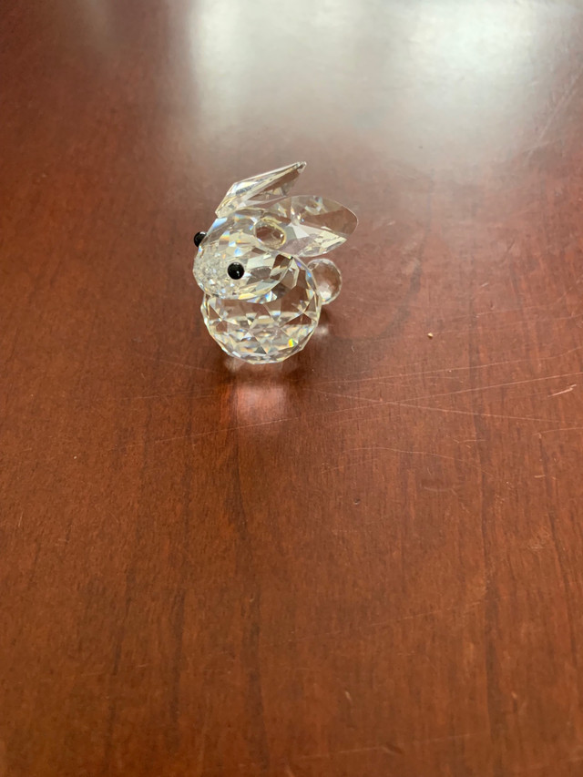 Swarovski crystal mini rabbit in Arts & Collectibles in Winnipeg - Image 2
