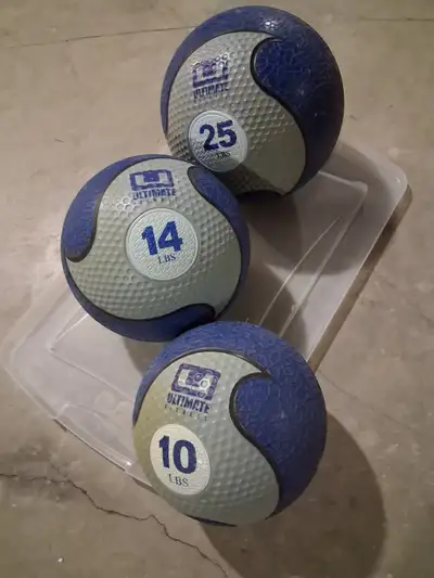 Medicine balls for sale 25lb, 14lb, 10lb, View more