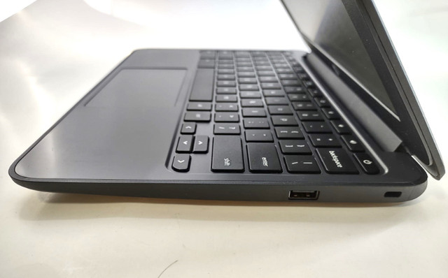 HP laptop Chromebook 11 G5 N3060 1.60GHz 4GB 16GB SSD 11.6 WEBCA in Laptops in Kitchener / Waterloo - Image 3