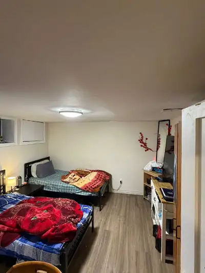 Room available (preferably Boys) sharing with other 1 English,Hindi,Punjabi speaking Boys. - very cl...