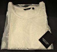 VERA WANG'S "SIMPLY VERA"EMBROIDERED ORGANZA ,NO SLEEVE TOP,NEW