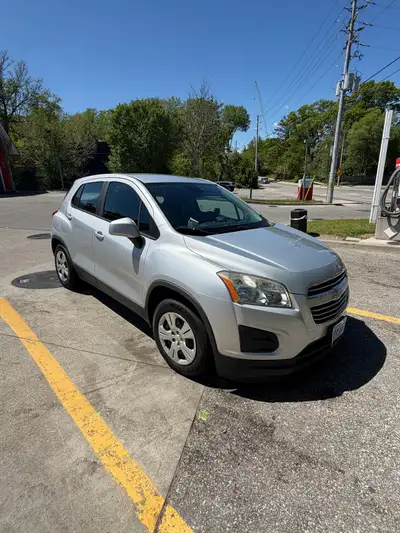 2016 Chevrolet Trax LS FWD with the 1.4L turbocharged 4-cylinder engine and automatic transmission....