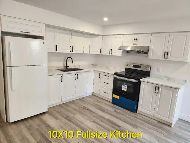 ***** 2Bed & 1 Bath Apartment for Immediate Possession *****