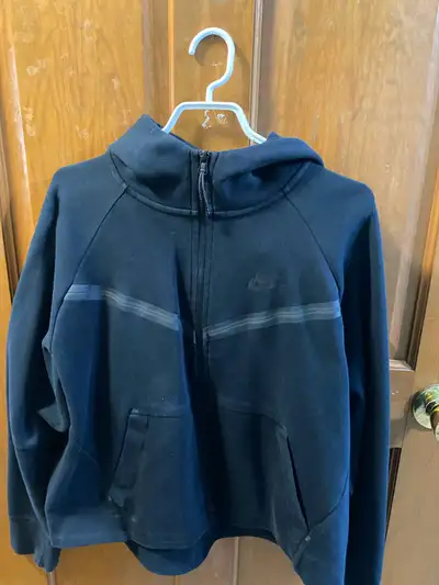 Nike tech sweater , View more