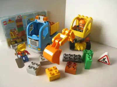 Retired set in great condition. Instructions are missing a front page. No box. Price is firm.