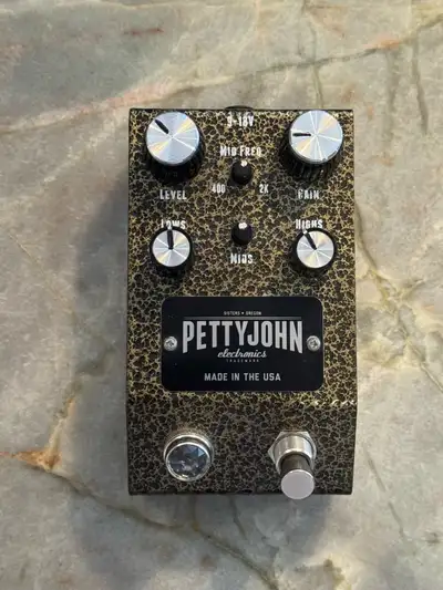 Overdrive Pedal: PettyJohn Gold, View more