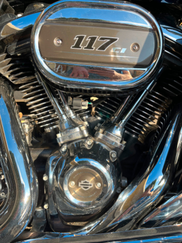 2018 Ultra Limited CVO FLHTKSE in Touring in Kamloops - Image 4