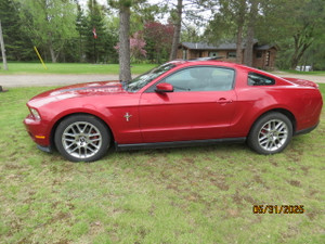 2012 Ford Mustang V6 Premium