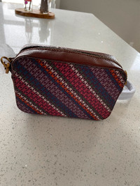 New Women’s Fossil Leather Purse