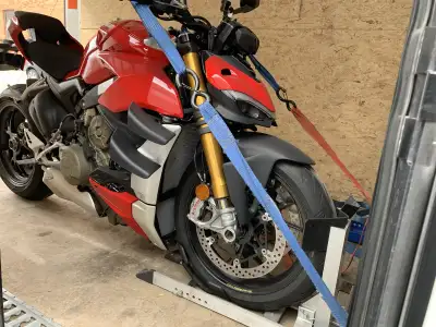 Enclosed transport We transport Canam Spyder Also have indoor storage I phones can text me at that n...