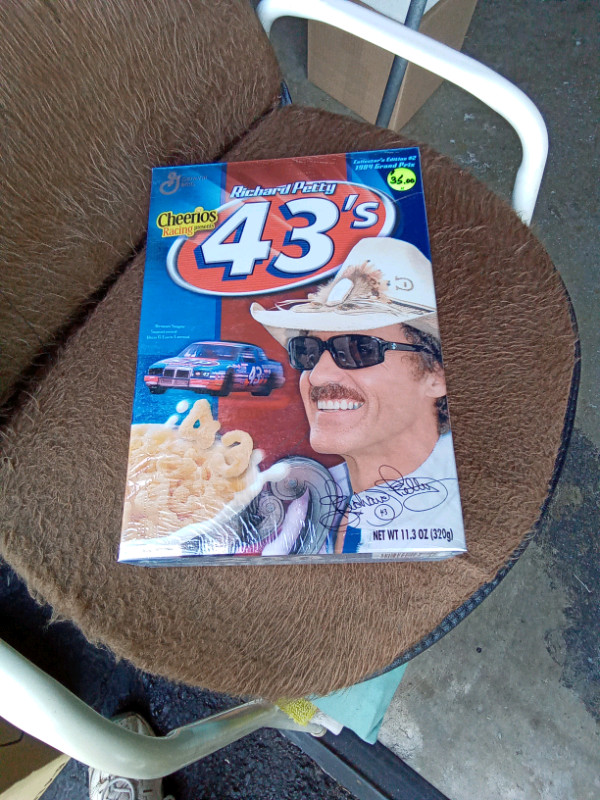 Richard Petty Collectables Cereal in Arts & Collectibles in Kingston - Image 2