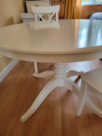 Ikea table and 4 chairs white