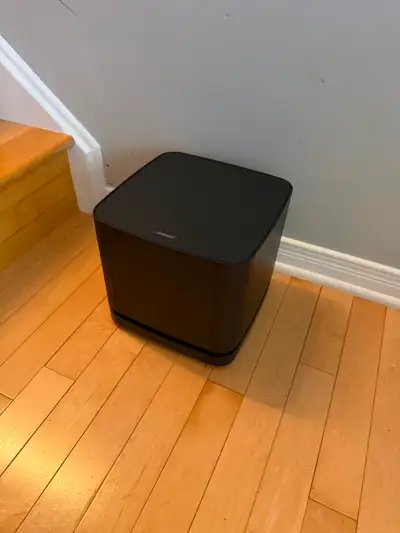Bose 500 Subwoofer, View more