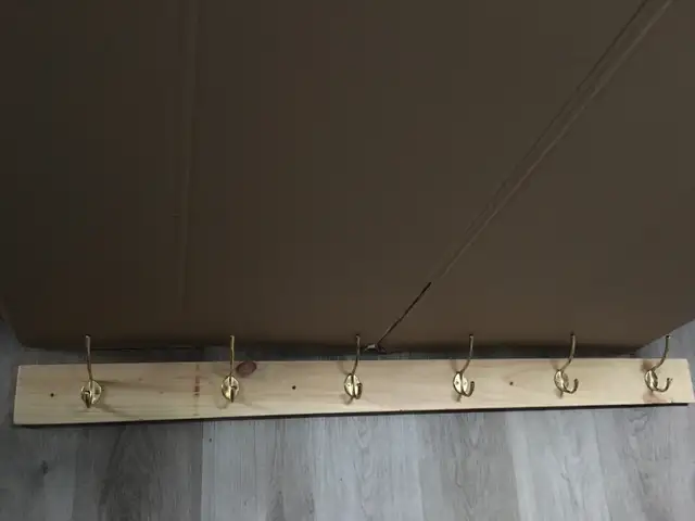 Coat rack hooks in Storage & Organization in City of Montréal - Image 3