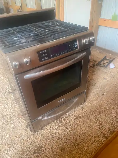 Kitchen Aid Gas Range!, View more