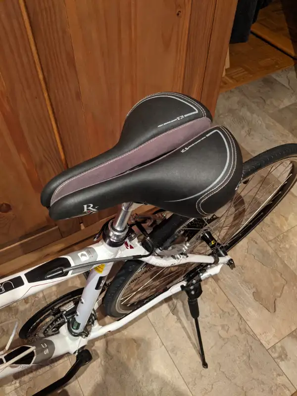 Garneau / Urbania SC1 (S/P) ... (Used / Like New) in Cruiser, Commuter & Hybrid in Laval / North Shore - Image 6