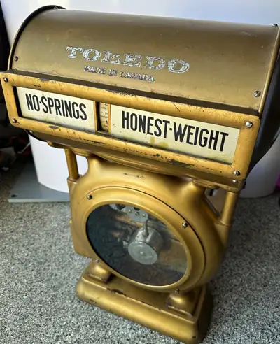 1920 Antique 24lb Toledo Countertop General Store Scale, View more