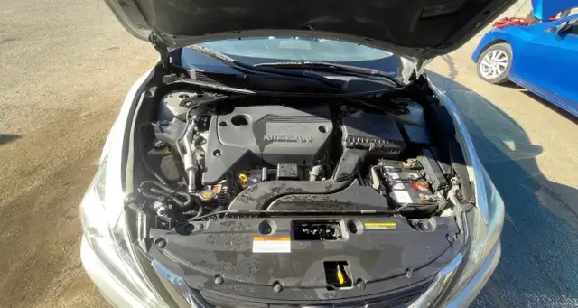 Nissan Altima 2016, SV used and in good running condition.