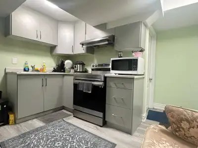 Beautiful 1 Bedroom Basement Apartment with 1 Parking.