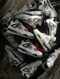 Nike Air Jordan 4 Seafoam Size 6W, 6.5W, 7.5W, 8W, 8.5W, 9W, 10W