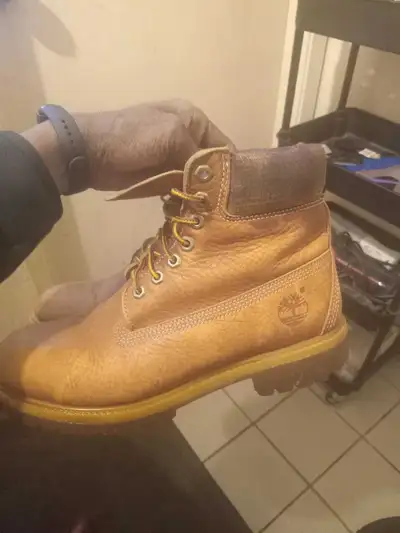 size 9 timberlands , View more