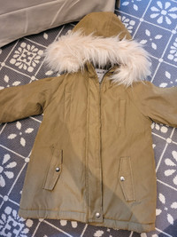 A french brand toddler winter puffer jacket 5yrs