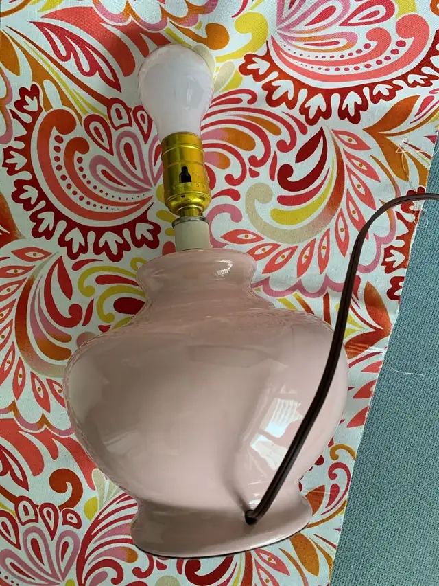 Ceramic Lamp in Indoor Lighting & Fans in Hamilton - Image 4