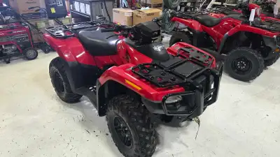 Honda RUBICON 700CC ANNEE : 2025 REG: 14712$ RABAIS - 1000$ VÔTRE PRIX : 13700$ + txs Financement di...