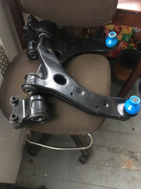 R & L Front control arms 2004 to 2007 Mazda three