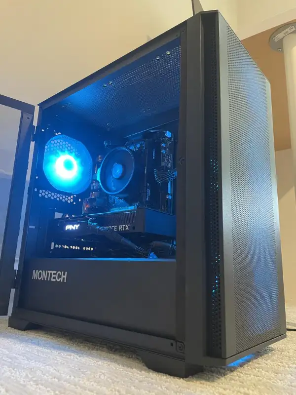 PC Gamer / Gaming PC - RTX 4060 + Ryzen 5 5500 in Desktop Computers in City of Montréal - Image 3