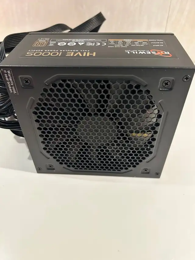 Rosewill HIVE Series, HIVE-1000S, 1000W Fully Modular Power Supp in General Electronics in City of Toronto - Image 2