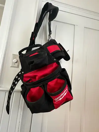 Milwaukee tool belt with suspension rig, View more