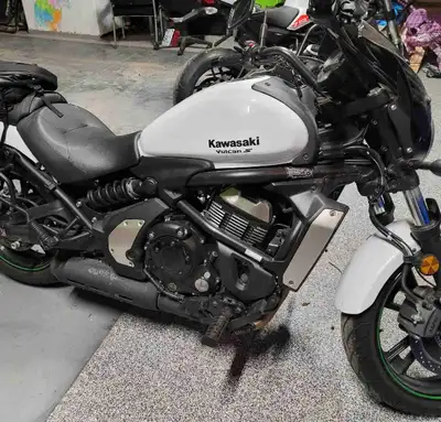 Up for sale is my 2015 Kawasaki Vulcan S ABS, a sleek and stylish cruiser with a 649cc engine, perfe...