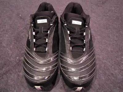 Mens adidas BOUNCE Running Shoes Size 10, View more