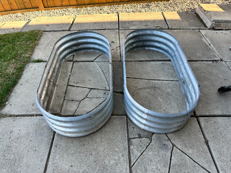 2 x Galvanized Raised Garden Bed ONLY 120 for BOTH! Outdoor Décor