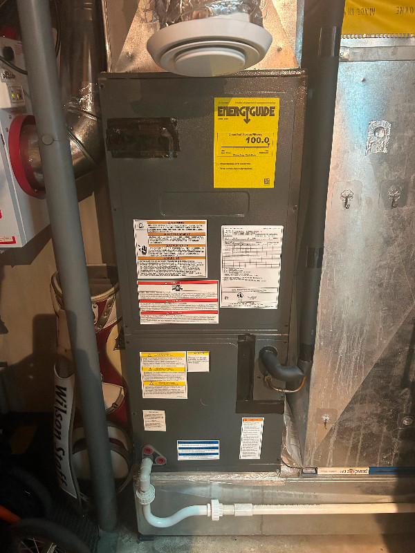 Thermopompe/Heatpump 24000 btu et fournaise/furnace 15kw dans Chauffages et humidificateurs  à Sherbrooke - Image 2