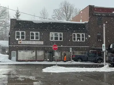 This commercial spaces is available for lease at west street ( downtown 1200SF & 450SF) corner brook...