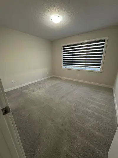 Private Room for Rent – Female Tenant Preferred | Half Moon Bay, Barrhaven Location: Half Moon Bay R...
