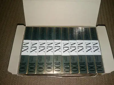 Cassettes Maxell MX 100 Metal Type IV neuve avec la boite. Rare!, View more