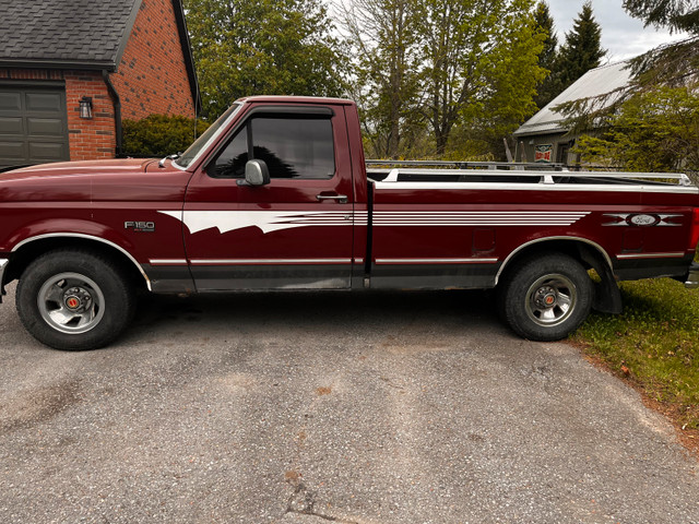 1992 Ford F150 XLT Lariat with only 132km in Cars & Trucks in Peterborough - Image 2